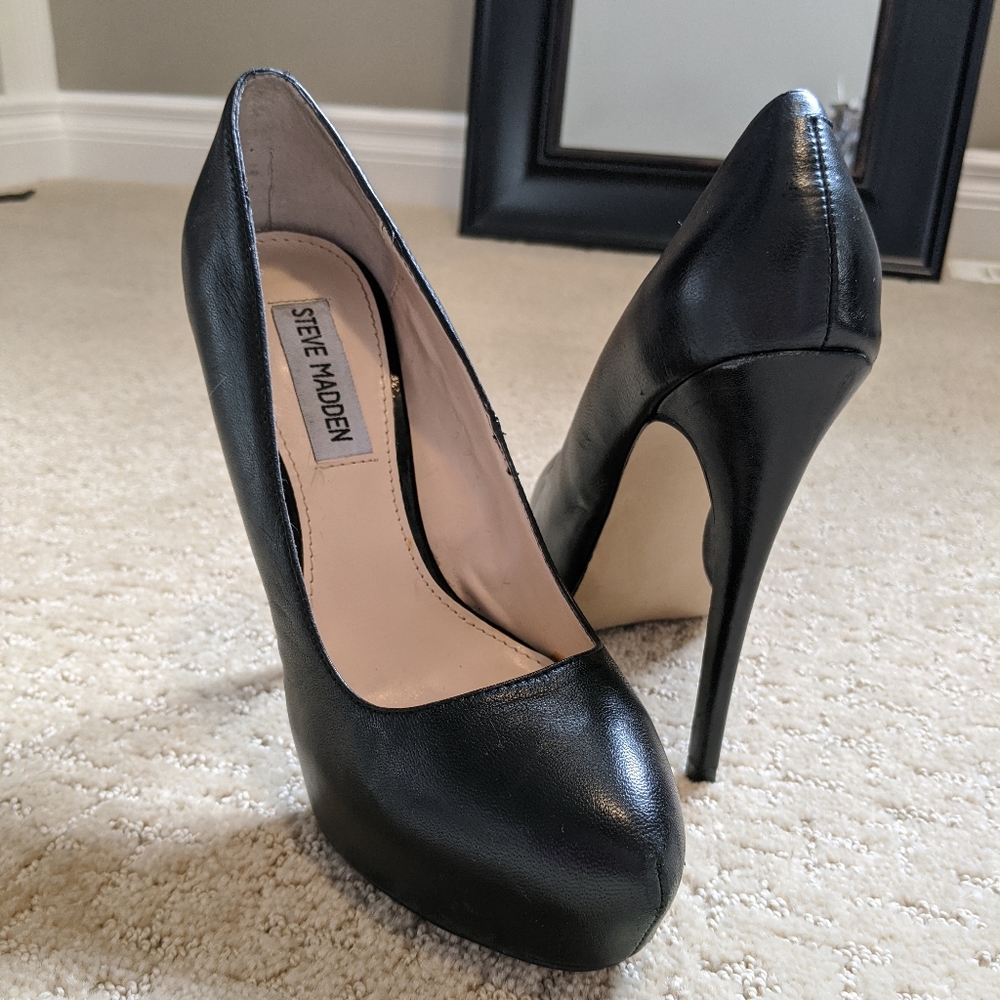 5in Black Steve Madden Stilettos